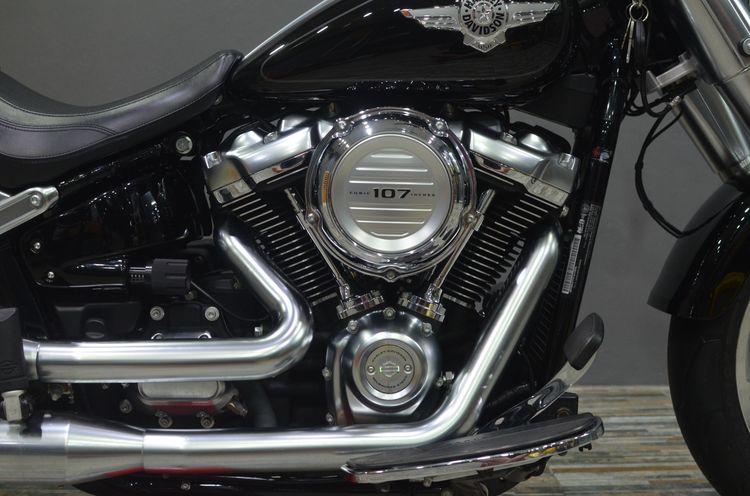 Harley Fat Boy ปี 2018 สีดำ ไมล์น้อย 900 กม. รูปที่ 14