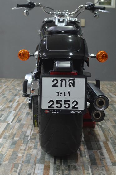 Harley Fat Boy ปี 2018 สีดำ ไมล์น้อย 900 กม. รูปที่ 18