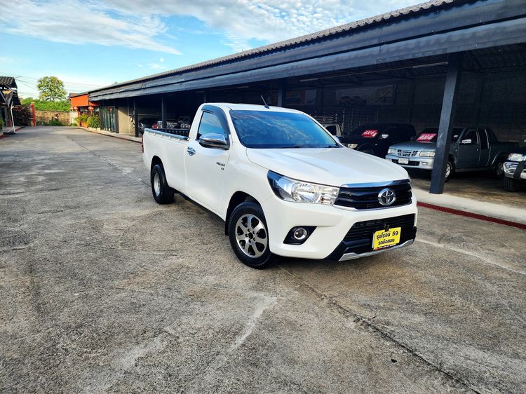 Toyota Hilux Revo 2017 2.8 J Plus Pickup ดีเซล ไม่ติดแก๊ส เกียร์ธรรมดา ขาว