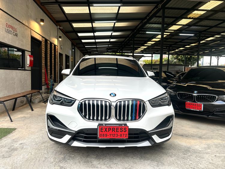 BMW X1 2022 2.0 sDrive20d xLine Utility-car ดีเซล ไม่ติดแก๊ส เกียร์อัตโนมัติ ขาว รูปที่ 2