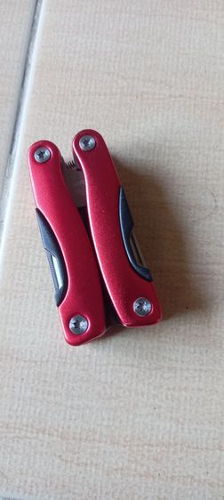 คีมเอนกประสงค์ครับ.