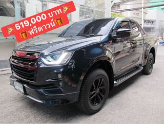 2022 ISUZU DMAX CAB HI-LANDER 1.9 X-SERIES เกียร์ธรรมดา สีดำ ปุ่มSTART