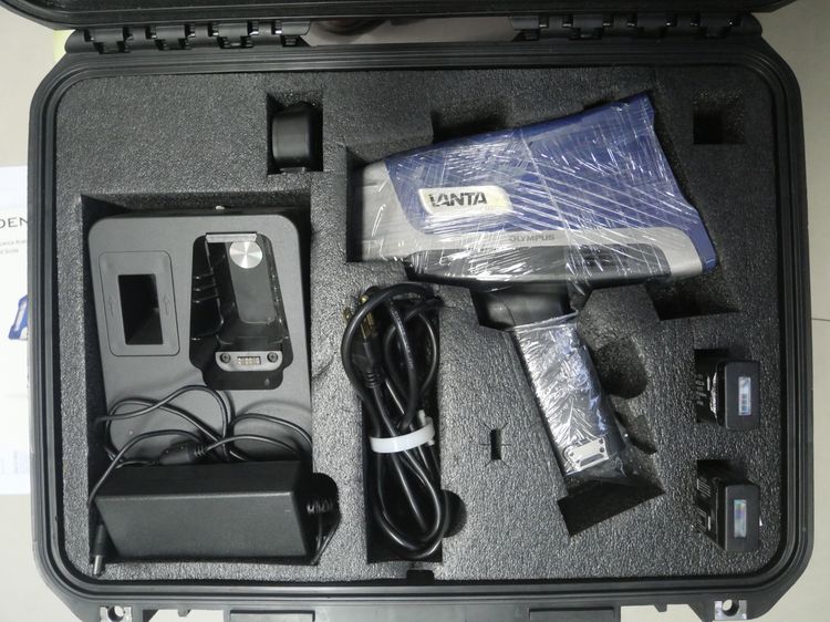 เครื่องเอ็กซเรย์แบบพกพา XRF Analyzer มือสอง