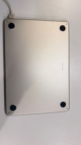 MacBook Air M2 13.6 สี Starlight รูปที่ 5