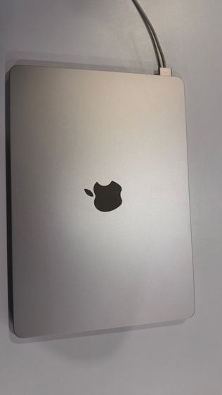 MacBook Air M2 13.6 สี Starlight รูปที่ 3