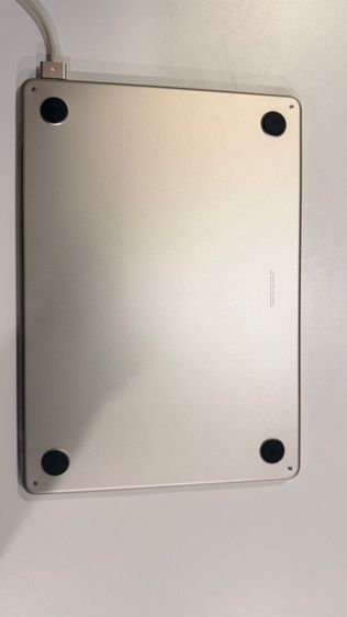 MacBook Air M2 13.6 สี Starlight รูปที่ 4