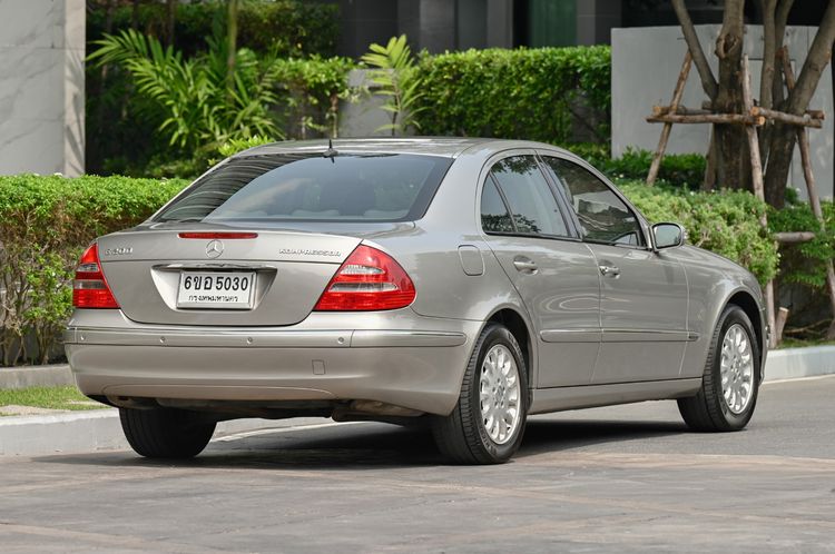 Mercedes-Benz E-Class 2006 E200 Sedan เบนซิน ไม่ติดแก๊ส เกียร์อัตโนมัติ เทา รูปที่ 4