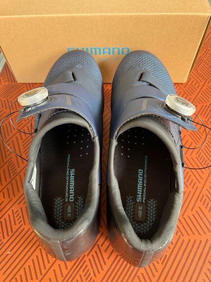 รองเท้าจักรยานเสือหมอบ SHIMANO RC502 พร้อม คลีท SHIMANO SPD เบอร์ 42 (26.5cm) รูปที่ 4