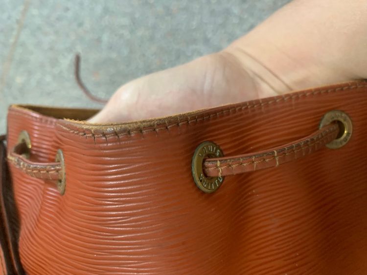 กระเป๋าหลุยส์EPIแท้ทรงจีบ รูปที่ 9