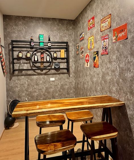 โต๊ะบาร์ทรงสูง