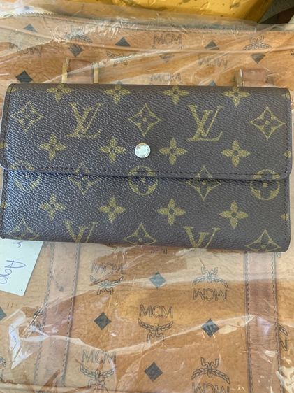 กระเป๋าสตางค์หลุยส์แท้