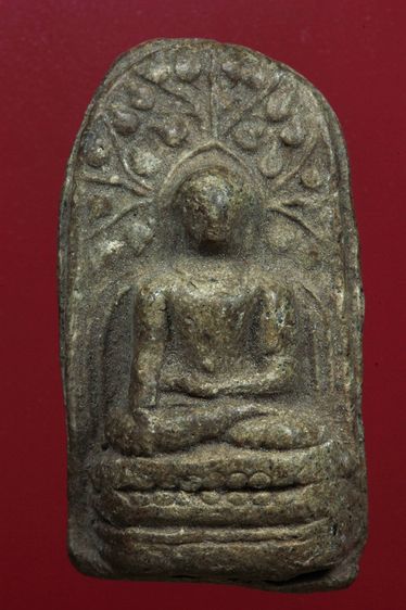 พระคงลำพูนสวยๆค่ะเก่าค่ะ