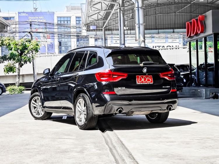 BMW X3 2021 2.0 xDrive30e M Sport 4WD Utility-car ดีเซล เกียร์อัตโนมัติ ดำ รูปที่ 4