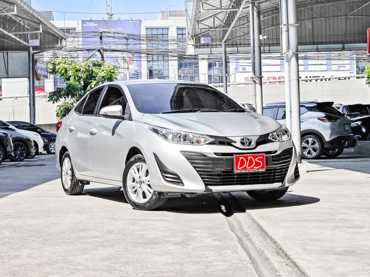 Toyota Yaris ATIV 2019 1.2 E Sedan เบนซิน เกียร์อัตโนมัติ เทา รูปที่ 4