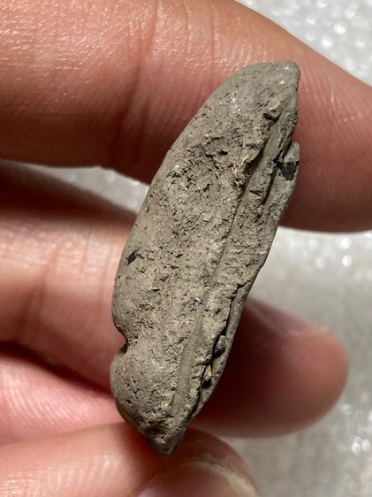 พระปิดตาเนื้อผงเก่า รูปที่ 3