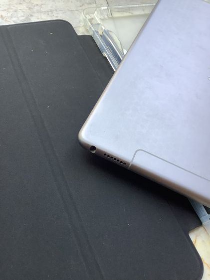 iPad Pro 9.7 Cellular 32 Gb สี Space Gray รูปที่ 8