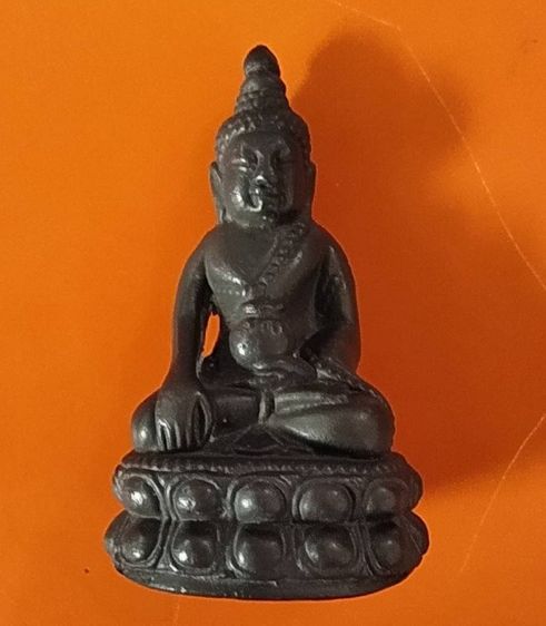 พระกริ่งใหญ่ฐานโค๊ต