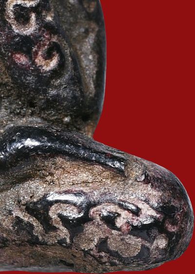 พระปิดตาหลวงพ่อครน วัดบางแซะ เนื้อผงจุ่มรัก ยุคแรกๆ รูปที่ 11