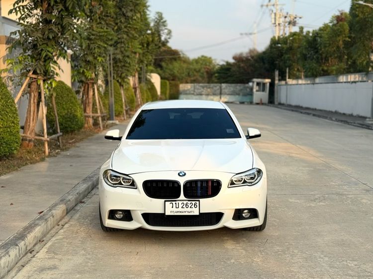 BMW Series 5 2014 520d Sedan ดีเซล ไม่ติดแก๊ส เกียร์อัตโนมัติ ขาว รูปที่ 3