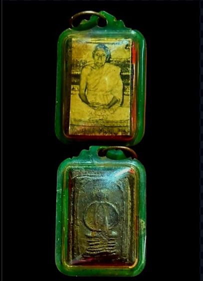 พระสมเด็จนักเลงโต หลังรูปถ่าย หลวงพ่อทาบ วัดกระบกขึ้นผึ้ง จ.ระยอง
