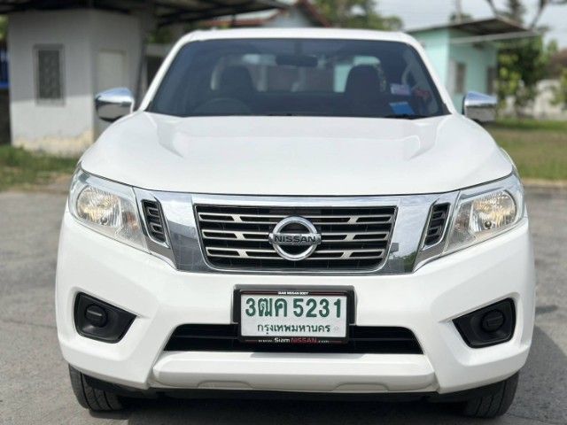 Nissan NP300-NAVARA 2020 2.5 E Pickup ดีเซล ไม่ติดแก๊ส เกียร์ธรรมดา ขาว รูปที่ 2