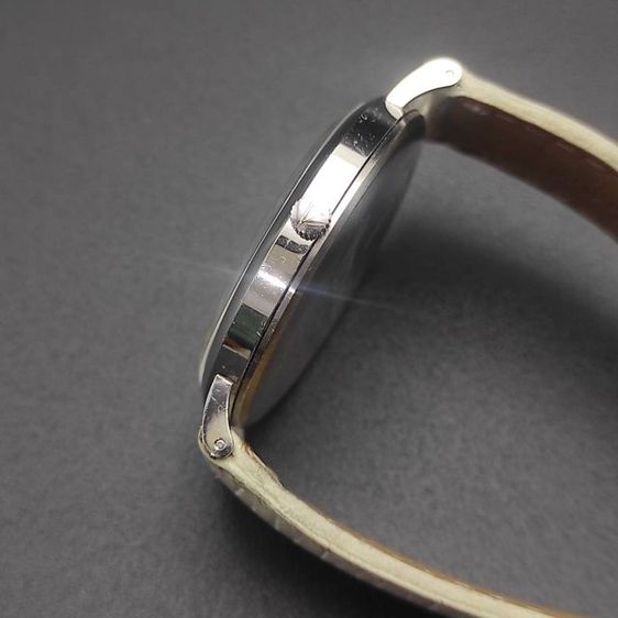 นาฬิกา วินเทจ แบรนด์ Vicence จาก Italy ตัวเรือน ทองคำขาว 14K สายหนังเดิม สภาพพร้อมใช้  รูปที่ 11