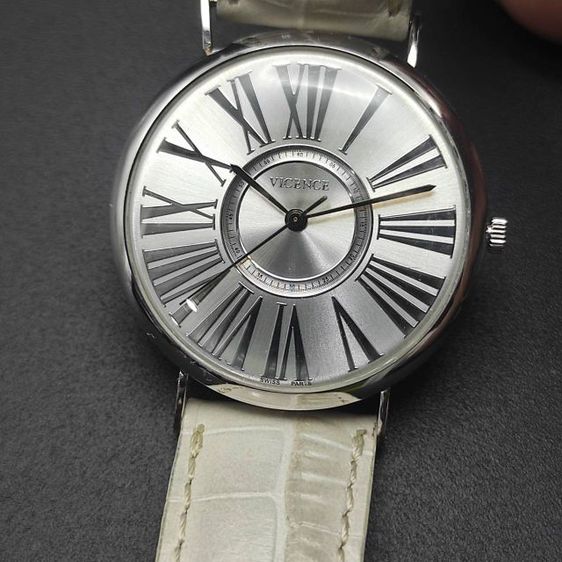 นาฬิกา วินเทจ แบรนด์ Vicence จาก Italy ตัวเรือน ทองคำขาว 14K สายหนังเดิม สภาพพร้อมใช้  รูปที่ 2