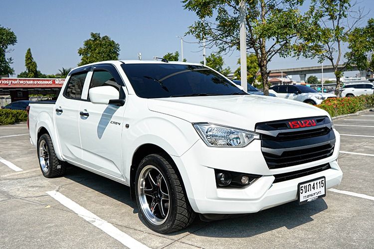 Isuzu D-MAX 2022 1.9 S Pickup ดีเซล ไม่ติดแก๊ส เกียร์ธรรมดา ขาว รูปที่ 3