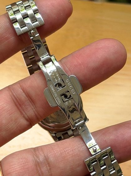 GUCCI Round face Watches 5500L Diamond Quartz Pink Dial Women's SS รูปที่ 14