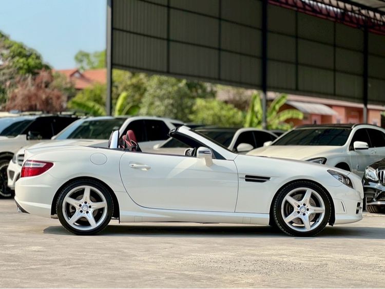 Mercedes-Benz SLK-Class 2014 SLK200 Sedan เบนซิน ไม่ติดแก๊ส เกียร์อัตโนมัติ ขาว รูปที่ 4