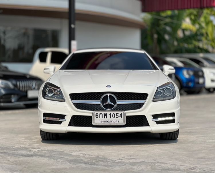 Mercedes-Benz SLK-Class 2014 SLK200 Kompressor AMG Sedan เบนซิน ไม่ติดแก๊ส เกียร์อัตโนมัติ ขาว รูปที่ 3