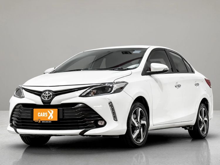 Toyota Vios 2021 1.5 High Sedan เบนซิน ไม่ติดแก๊ส เกียร์อัตโนมัติ ขาว