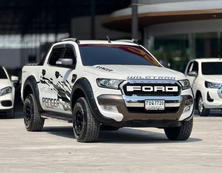 รถ Ford Ranger 2.2 Hi-Rider Wildtrak สี ขาว