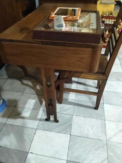 โต็ะเก้าอี้ไม้สัก รูปที่ 4