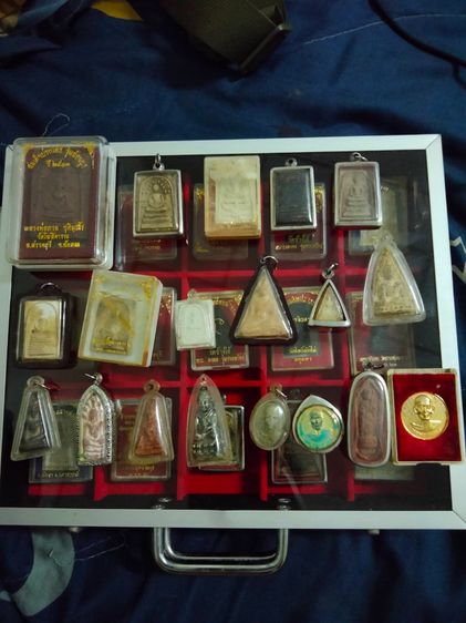 พระเครื่อง รูปที่ 2