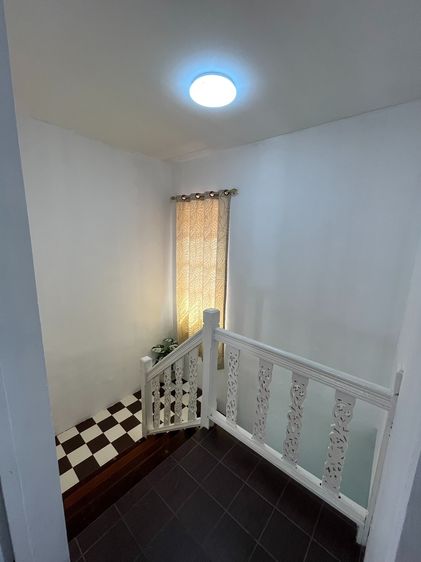 Pruksa มีบางส่วน 2020 ขายทาวน์เฮ้าส์ 2 ชั้น รีโนเวทใหม่ ทำเลดี พร้อมเข้าอยู่  ราคา 1.69 ล้านบาท รูปที่ 4