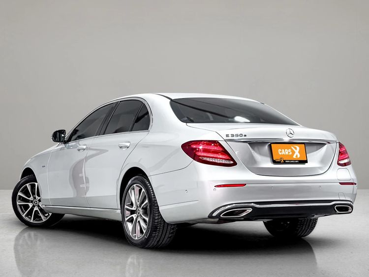 Mercedes-Benz E-Class 2018 E350 Sedan ปลั๊กอินไฮบริด (PHEV) ไม่ติดแก๊ส เกียร์อัตโนมัติ บรอนซ์เงิน รูปที่ 4