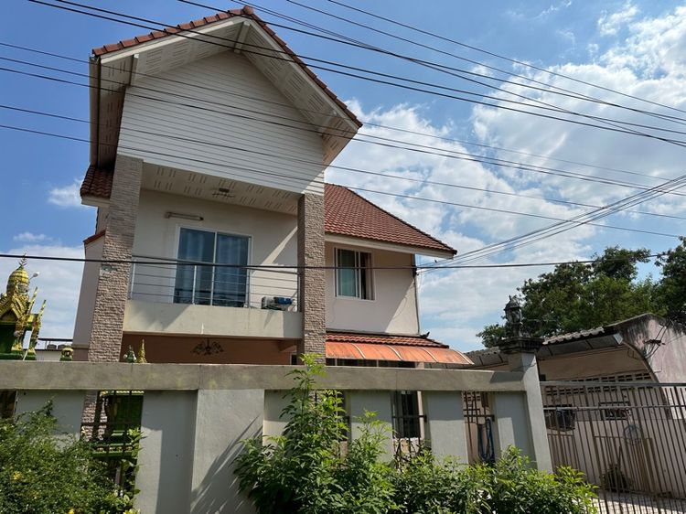 อื่นๆ มีบางส่วน 2011 ใช่ ขายบ้านสองชั้น กระทุ่มแบน รูปที่ 4