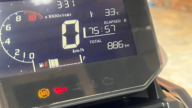 HONDA ADV 350 จดปี 22 ไมล์ 886 km. รูปที่ 3