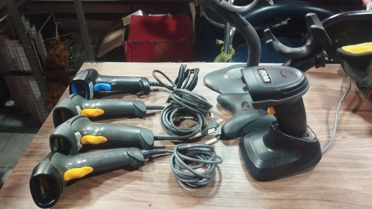 ขายเหมาเครื่องสแกนบาร์โค้ด5ตัว