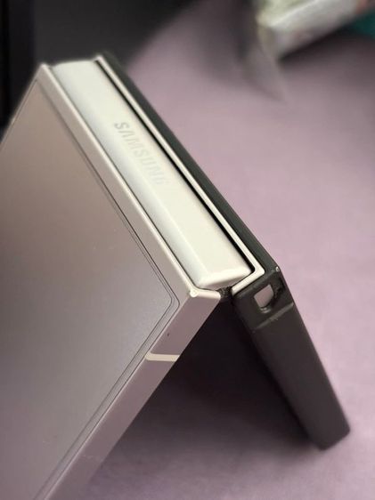 Samsung Galaxy Z Flip6 256GB มือสอง สีเทาสภาพดี มีรอยบุบเล็กน้อย ใช้งานปกติ
💸 ราคา 14,500 บาท


 รูปที่ 2