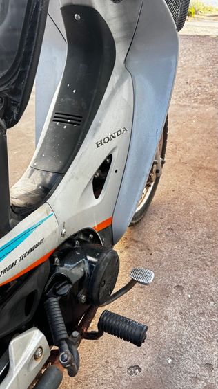 Honda รุ่นอื่นๆ 2004 รุ่นย่อยอื่นๆ เบนซิน เกียร์ธรรมดา เทา รูปที่ 4