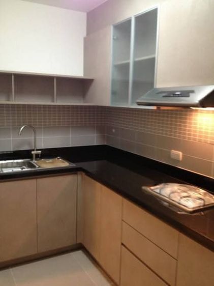 LPN Development 2013 ขาย ทาวน์โฮม 3 ชั้น ลาดพร้าว ซอย 21 ไกล้รถไฟฟ้า 2 สาย  MRT ลาดพร้าว และโมโรเรลสายสีเหลือง  ระยะทางประมาณ 200 เมตร รูปที่ 4