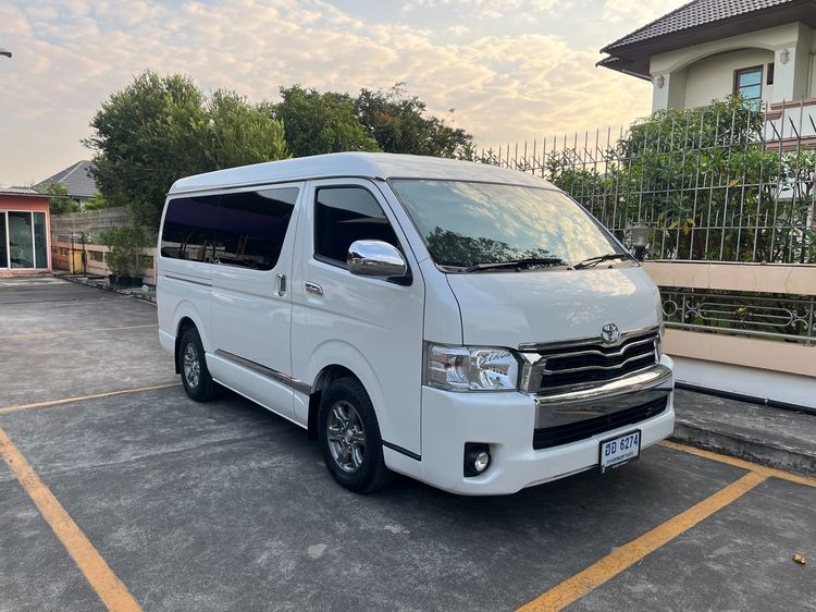 Toyota Ventury 2019 3.0 G Van ดีเซล เกียร์อัตโนมัติ ขาว
