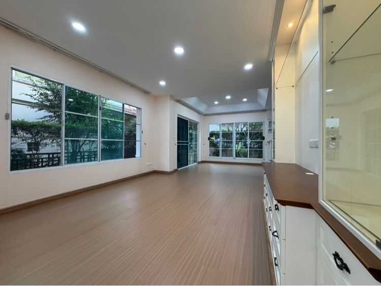 Land and Houses มีบางส่วน 2016 ใช่ บ้านเดี่ยว หมู่บ้านนันทวัน พระราม 5 ต้นโครงการ รูปที่ 4