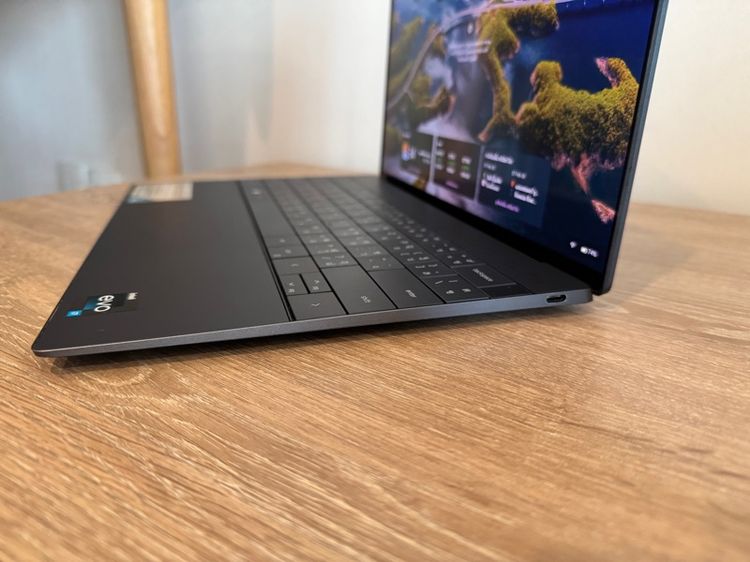 Dell XPS 13 Plus 9320 (2022) จอทัชสกรีนได้ รูปที่ 2