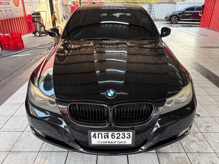 BMW Series 3 2010 320i Sedan เบนซิน ไม่ติดแก๊ส เกียร์อัตโนมัติ ดำ รูปที่ 2