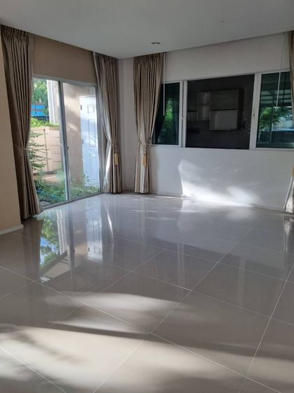 อื่นๆ ไม่มี 2017 ขายทาวน์เฮ้าส์ 2 ชั้น รูปที่ 2