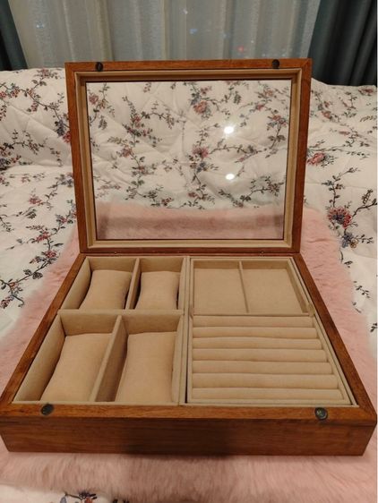 อื่นๆ กล่องเก็บเครื่องประดับ กล่องใส่เครื่องประดับ