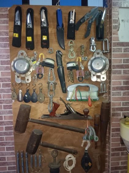 อุปกรณ์ทั้งหมดในภาพ 